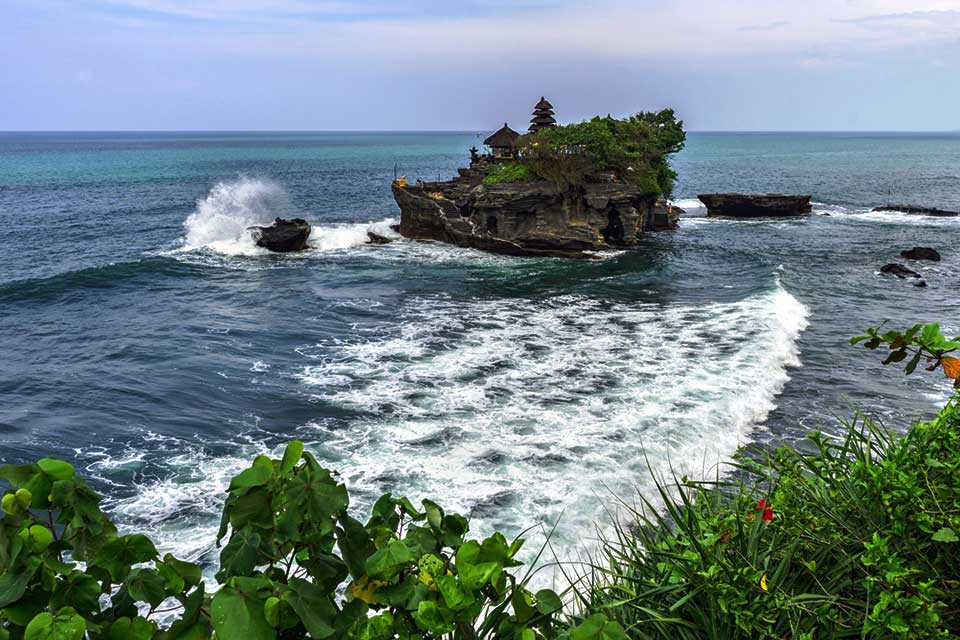 Tanah Lot Temple | Ubud VW Tour